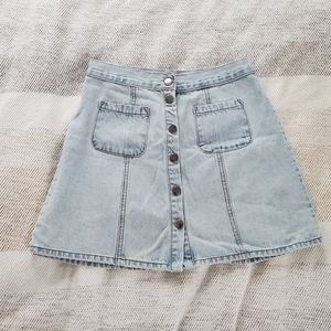 BDG higwaist denim skirt sz. S
